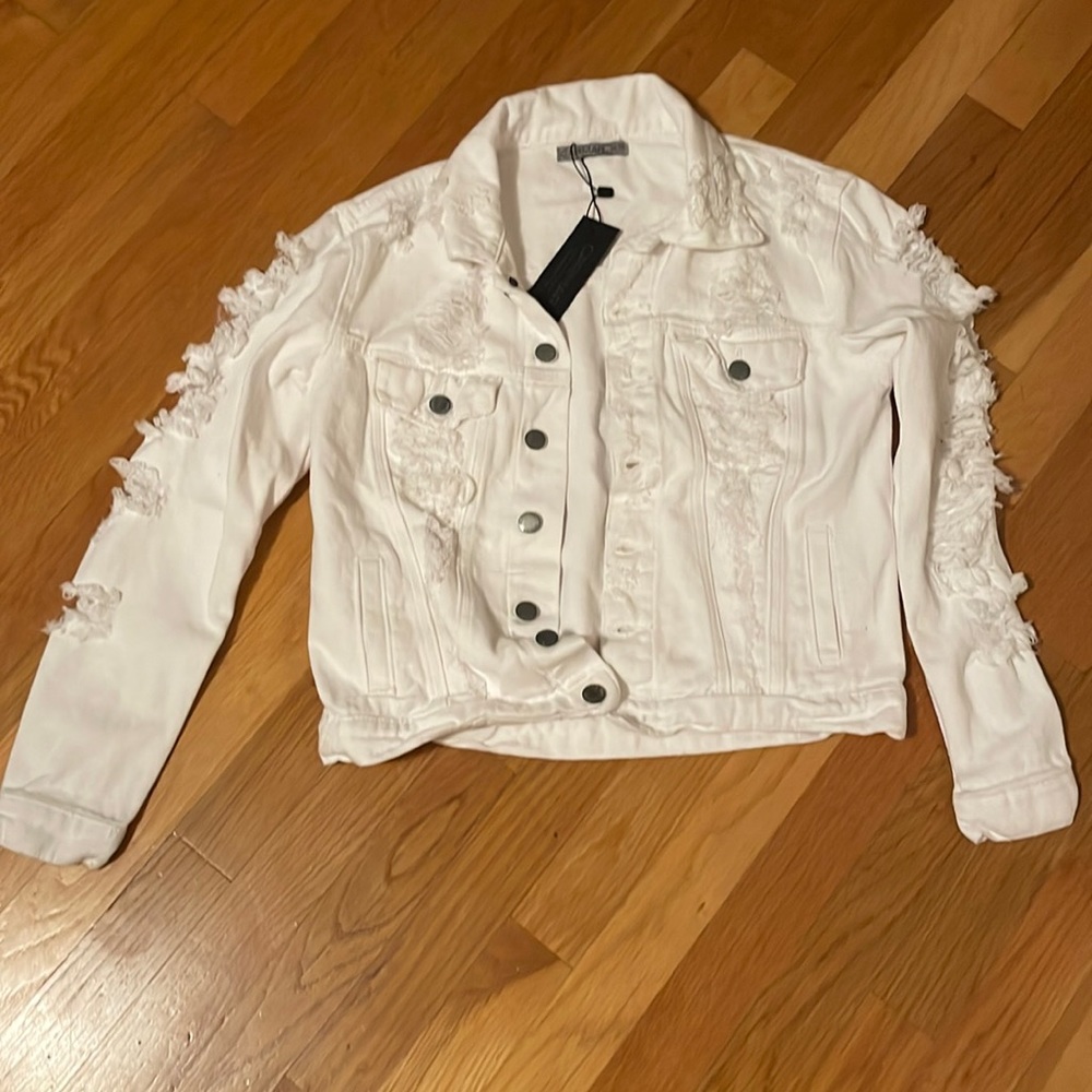 NWT White LF Jean jacket Carmar Brand